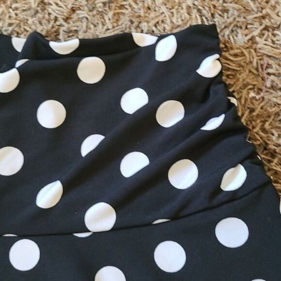 Maurices Black White Polka Dot Flowy Skater Skirt - Picture 2 of 4